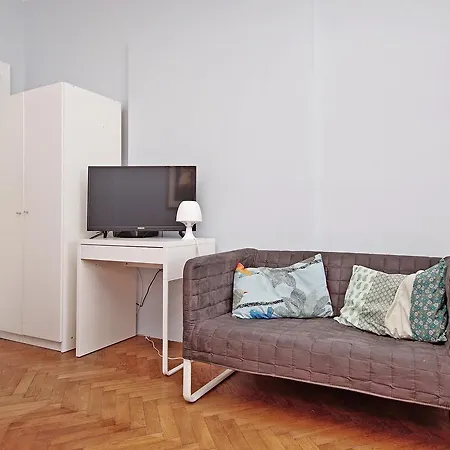 Ostello 3citygo - 2017 *